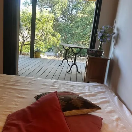 With Pool And Panoramic Views In 別荘 オリウル
